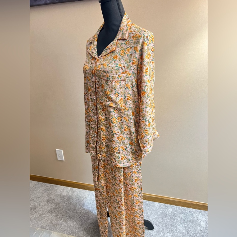 Women pajamas
